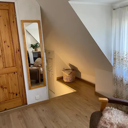 Appartement Cozy 1 Bedroom With Balcony & Views